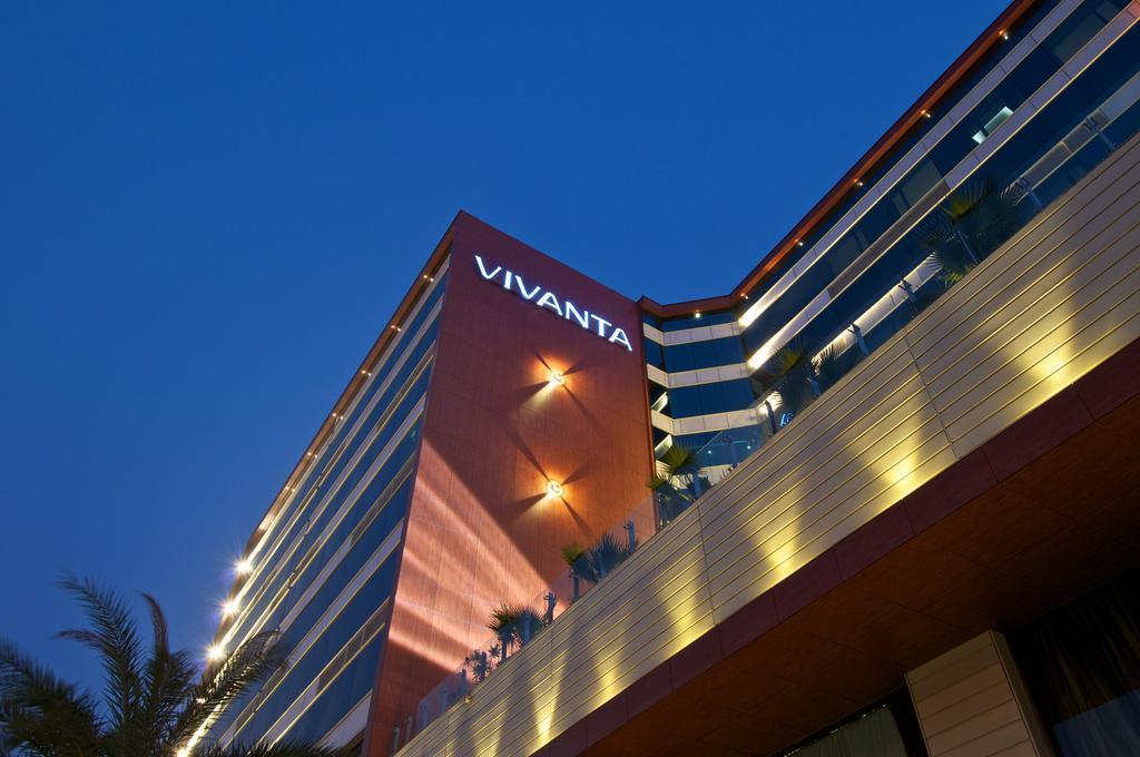 Vivanta Hyderabad, Begumpet Dış mekan fotoğraf Vivanta Hyderabad